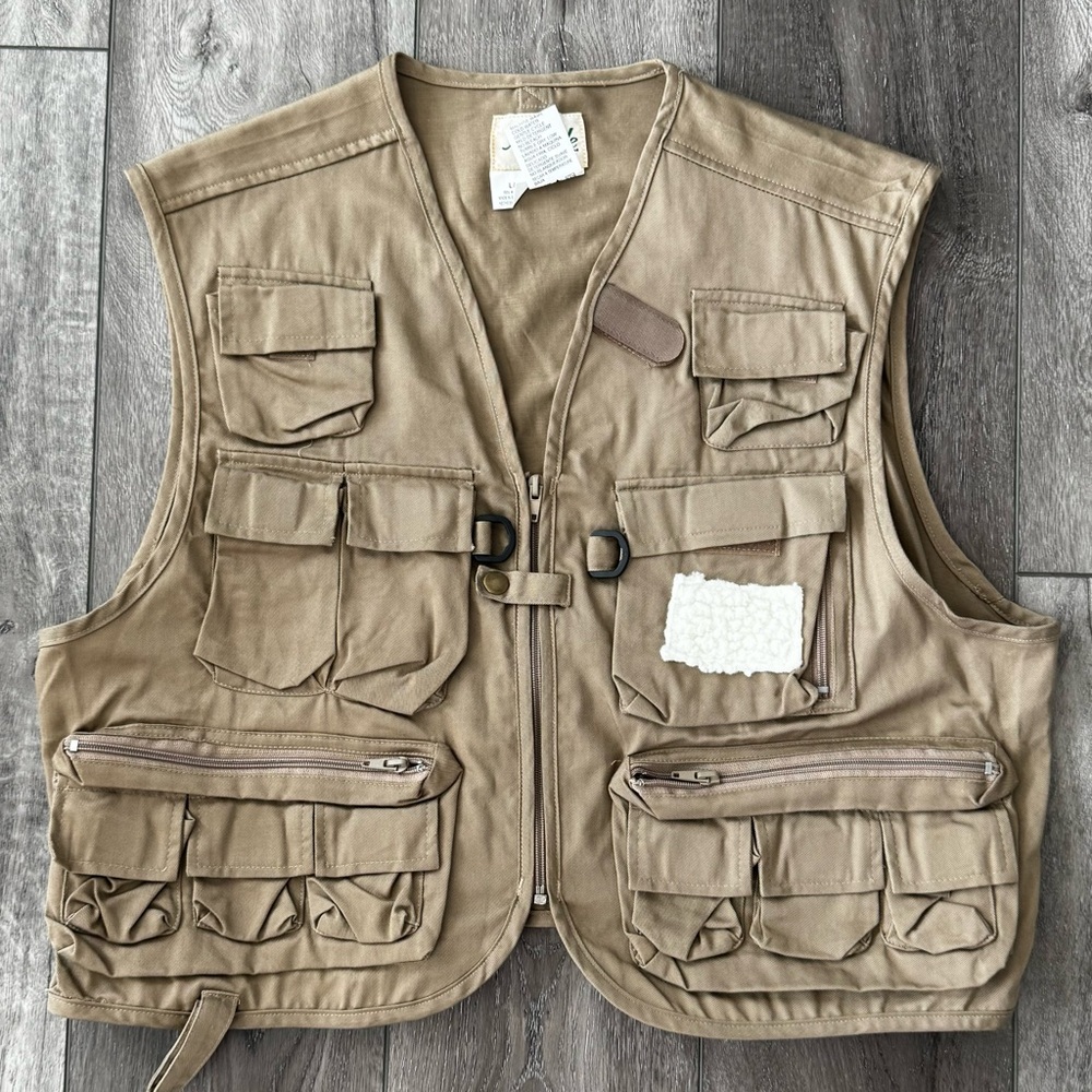 Vintage Ausable 22 Pocket Fly Fishing Vest Khaki Adult LARGE Zip Front Cotton